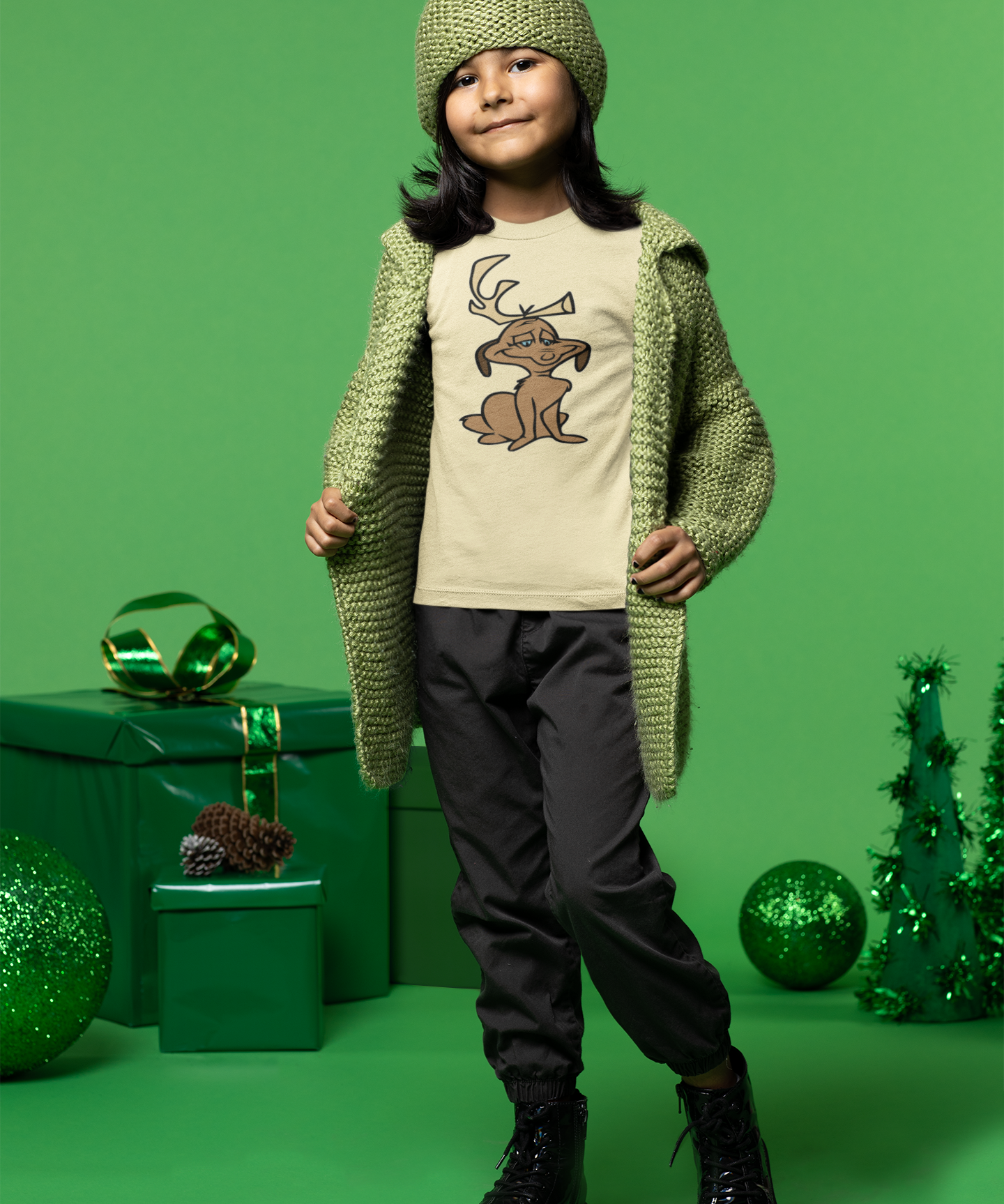 Max: The Grinch's Little Helper | YOUTH Shirt - Streetwear Apparel - Streetwear Art by AndrooArt